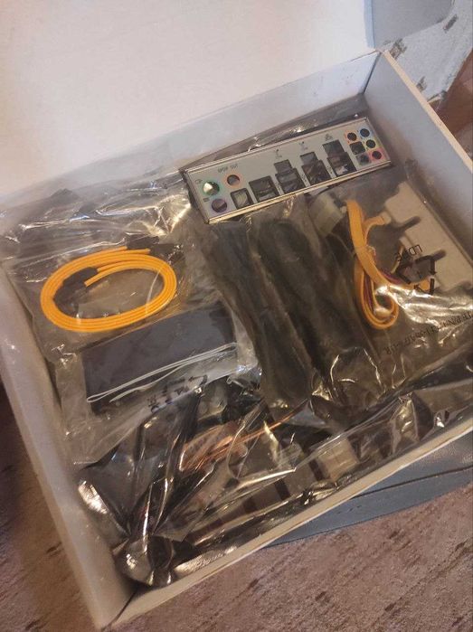 Материнська плата Gigabyte ga-p35-ds3p + XEON L5430 ! комплект