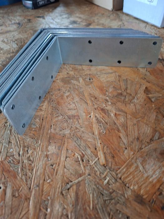 Kątownik montażowy 150x150mm