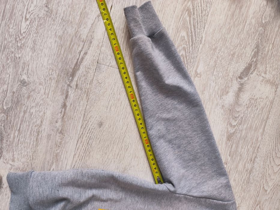 Dres dziewczęcy 122/128