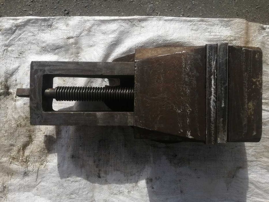 валы фуганка, ручные рубанки, тиски.