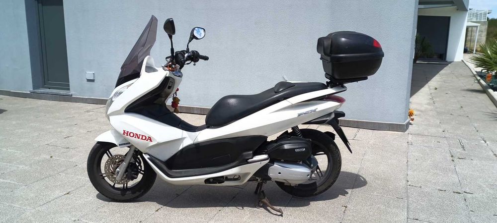 Scooter pcx 125, económica