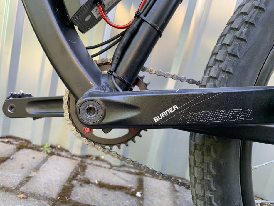 Ведосипед електричний