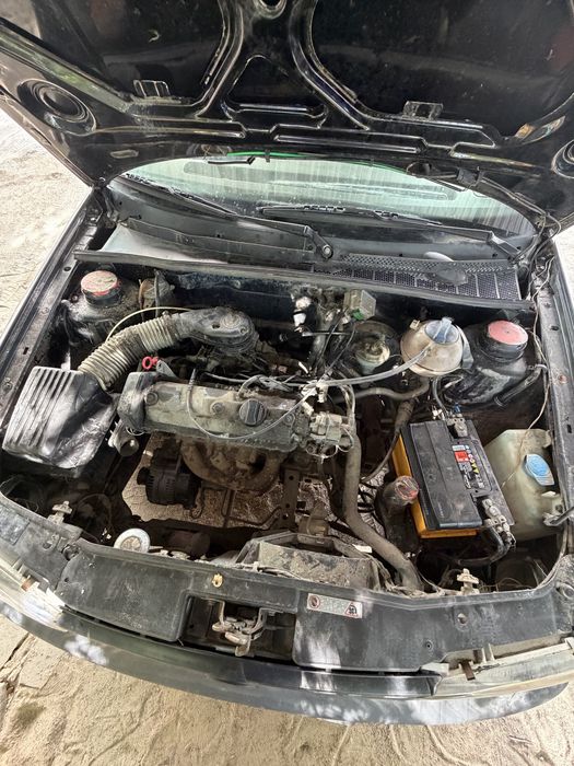 VW Golf 3 бляха 1.6