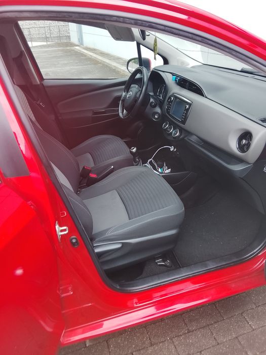 Vendo Toyota Yaris