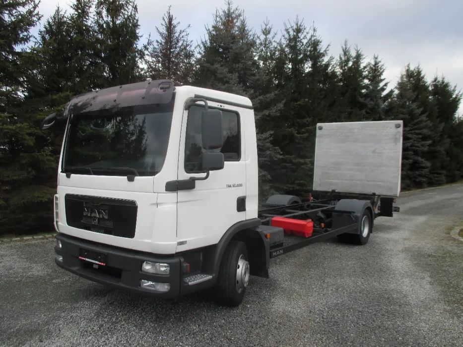 MAN TGL 12.220
