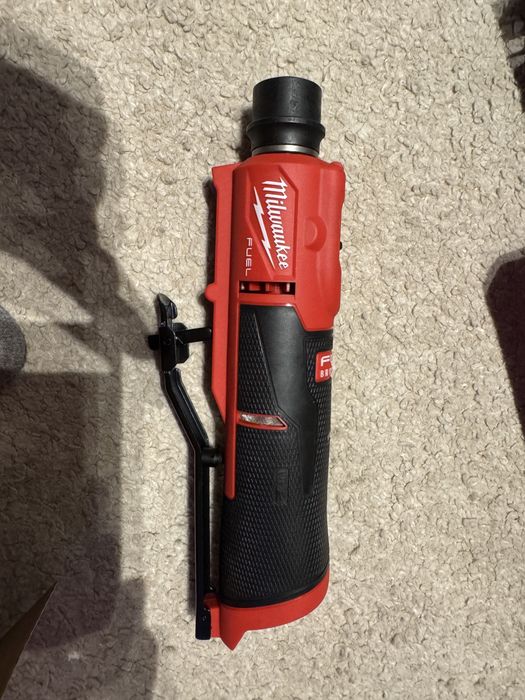 Milwaukee klucz plus szlifierka nowe