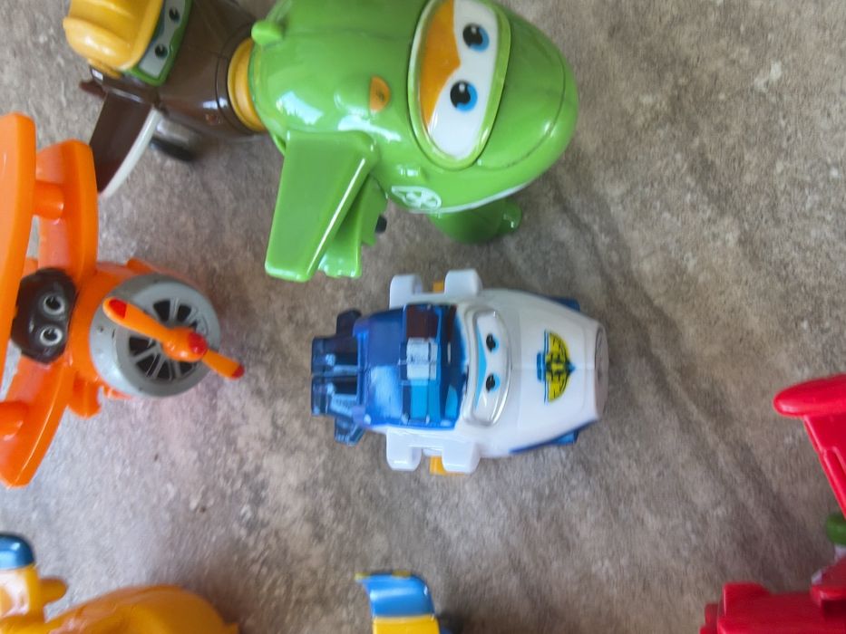 Super wings samolociki