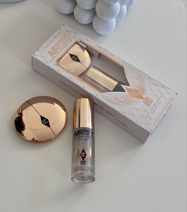 Набір пудра / фіксатор Charlotte Tilbury Airbrush Flawless