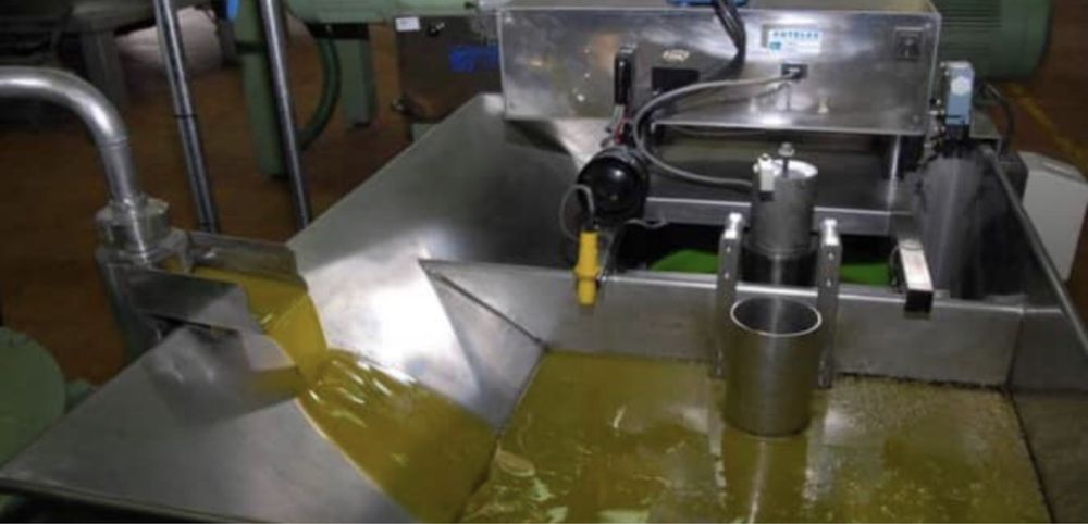 Azeite qualidade DOURO !! 0,3 de acidez! Só paga no acto da entrega.