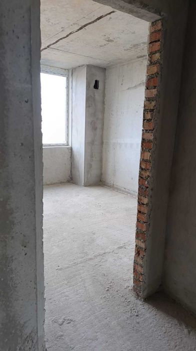 Продається готова 1 к.квартира під ремонт!