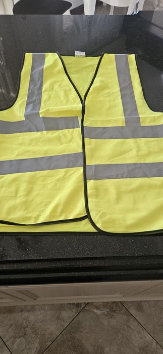 Kamizelki odblaskowe różne rozmiary 3 szr