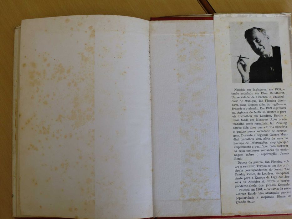 Chiti Chiti Bang Bang - O Carro Mágico
de Ian Fleming