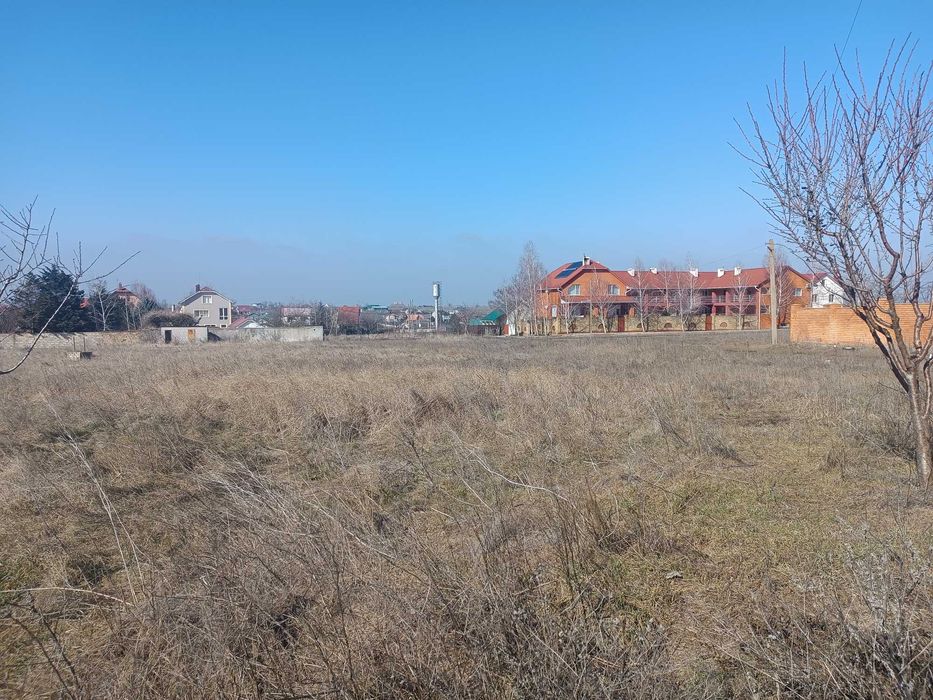 У продажу три суміжні ділянки в селі Санжійка 320 м до моря
