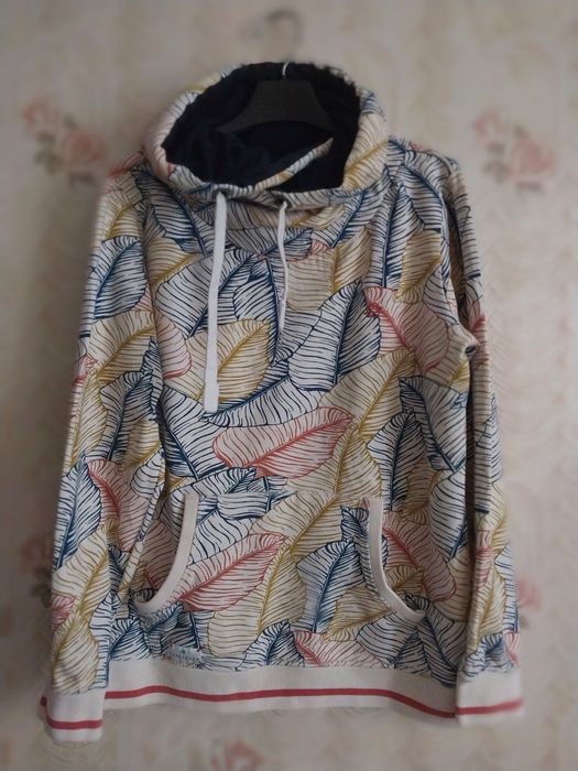 женское худи Brakeburn Elise ,размер 14 (L),48