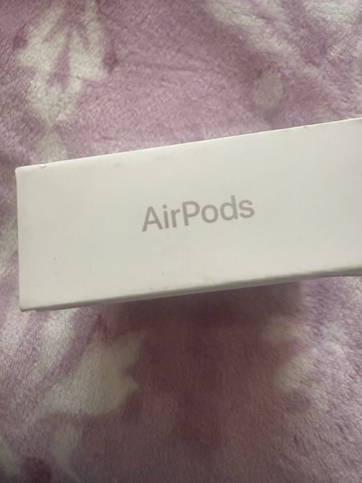 Słuchawki Air Pods 4 nowy