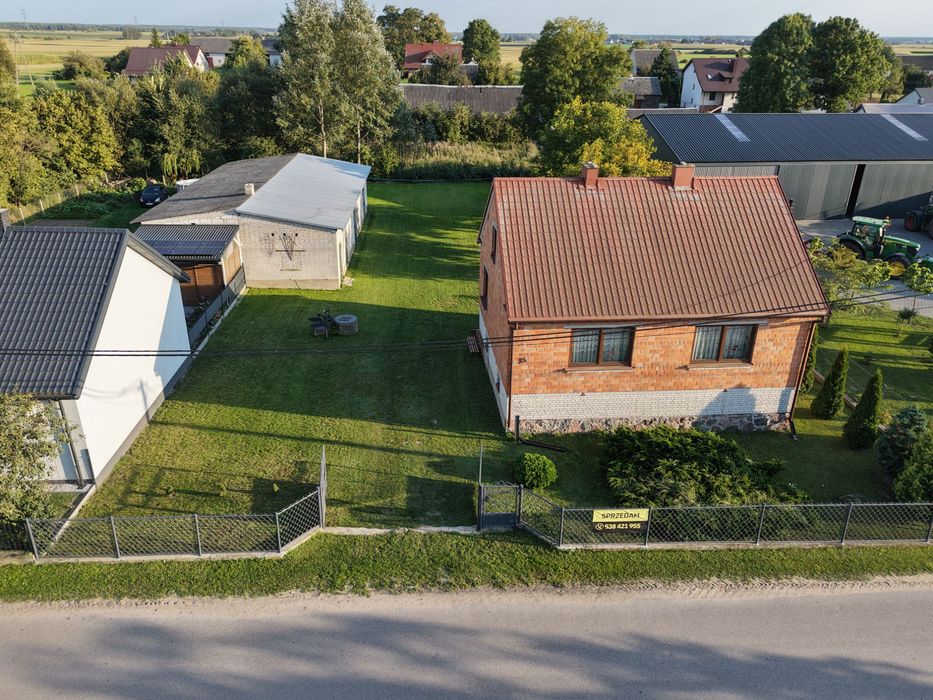 Siedlisko 1500 m² | Dom 100 m² + budynki gospodarcze | 15 min od Ostrołęki | 115 km do Warszawy