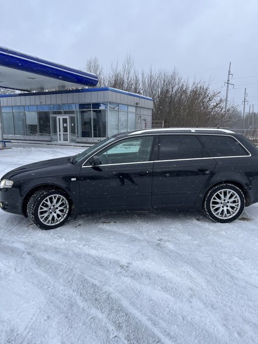 Audi a4 b7 2005 год 2.0 бензин