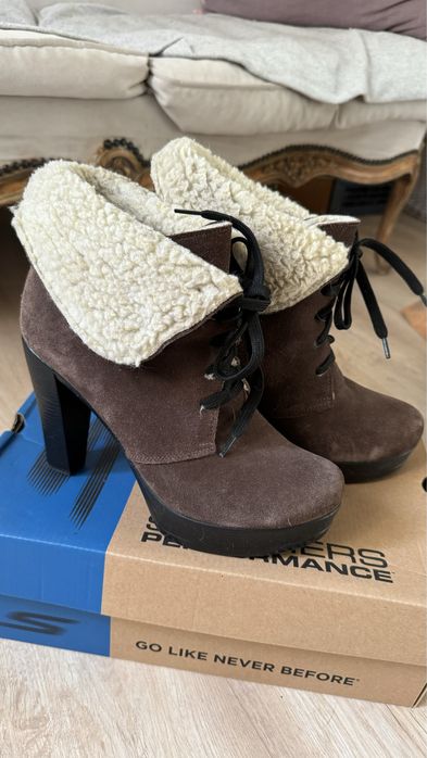 Зимние ботинки из натуральной замши