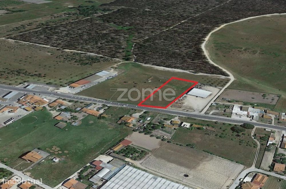 Terreno Urbano - cerca de 5000m2- zona industrial - Taipadas