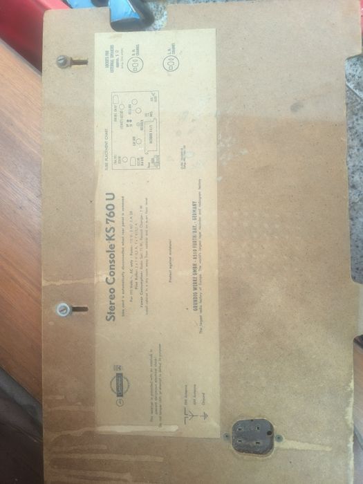 Movel vintage gira discos grundig