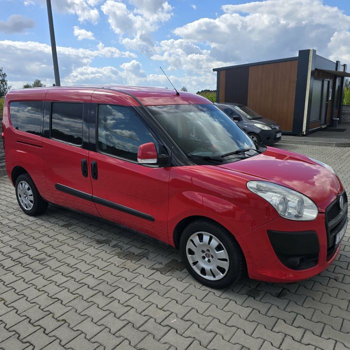 Sprzedam FIATA Doblo 2011  . 1,6  MAXI