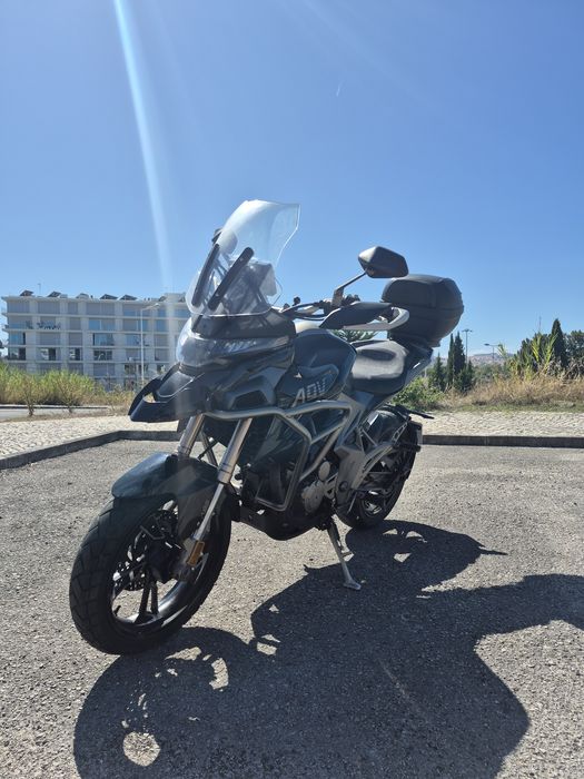 Zontes T310 ADV 2019 – 13.500 km, com mala, revista
