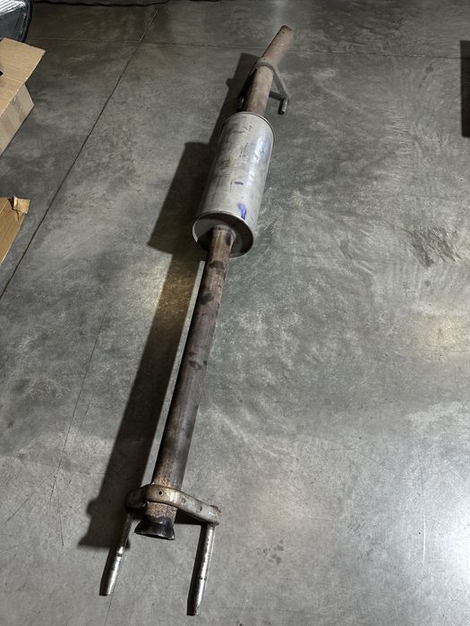 Глушитель банка резонатор спрінтер W906 Sprinter дельфін