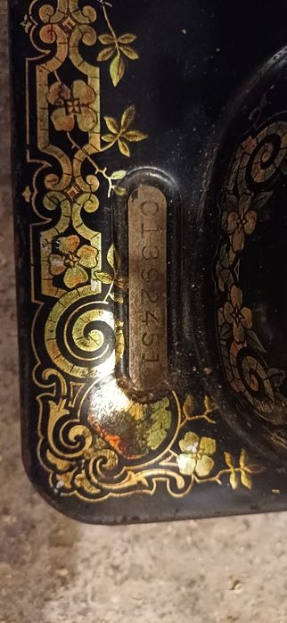 Zabytkowa maszyna do szycia Singe + nogi zeliwner