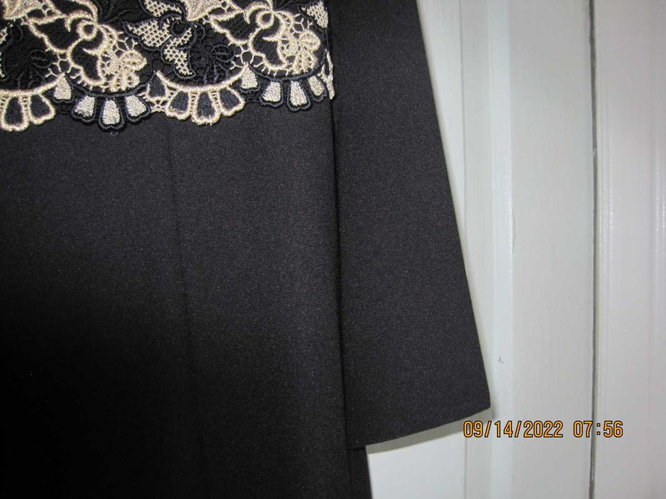 черное нарядное платье