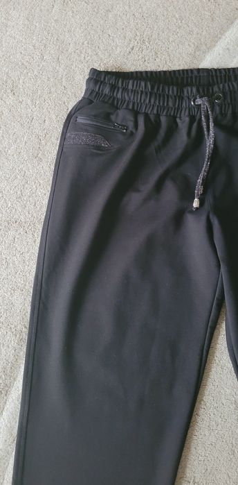 Damskie spodnie dresowe