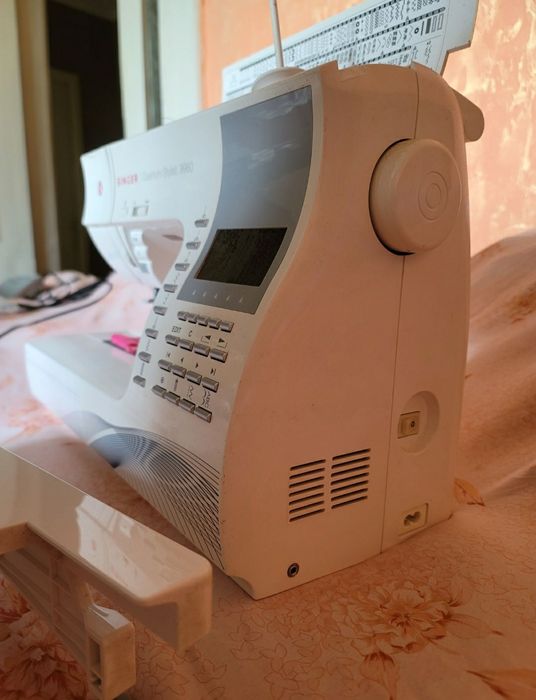 Швейна машинка електрична