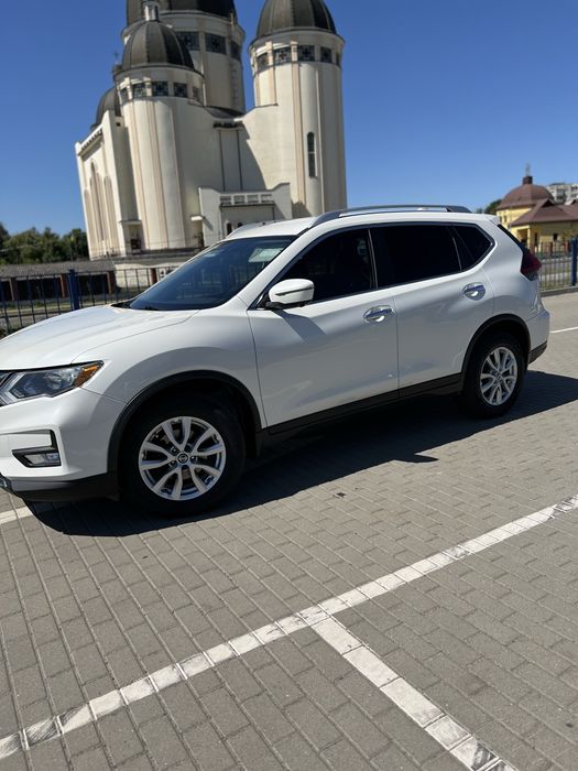 Nissan rogue 2018