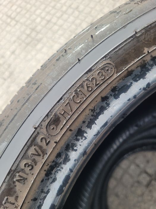 Pneus 215/50r18 Toyo Novos