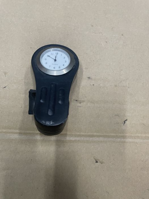 Zegarek motocyklowy na kierownice honda yamaha suzuki kawaskaki harley