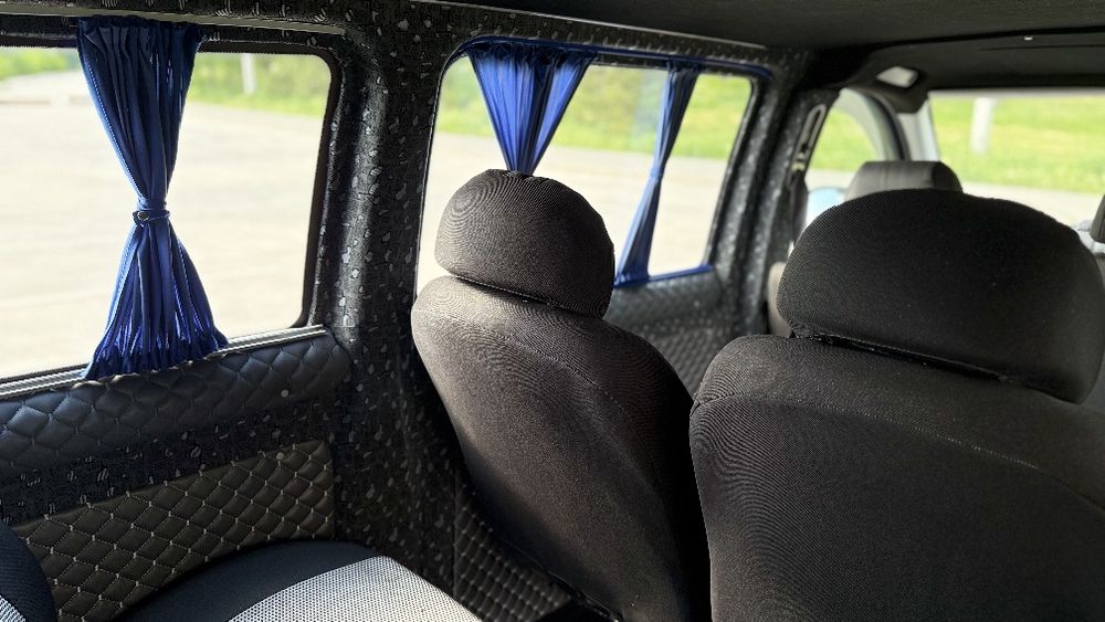 Сімейний автомобіль