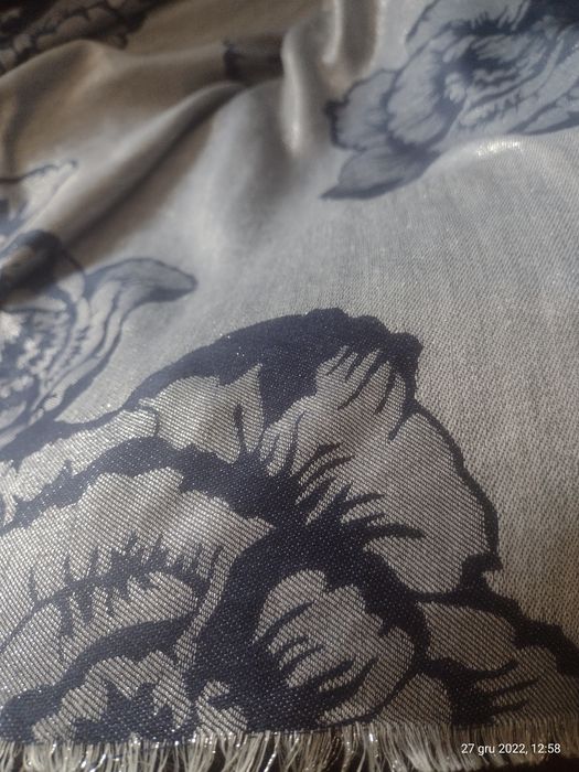 Chusta pod szyję, szal