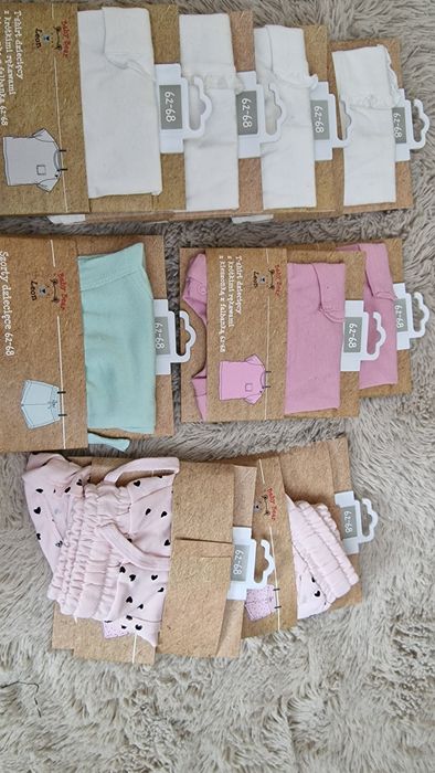 Zestaw t-shirty + szorty 62/68