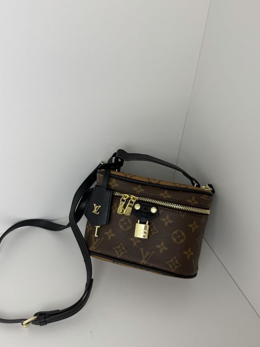 Сумка Louis Vuitton vanity chain pouch, луі вітон,