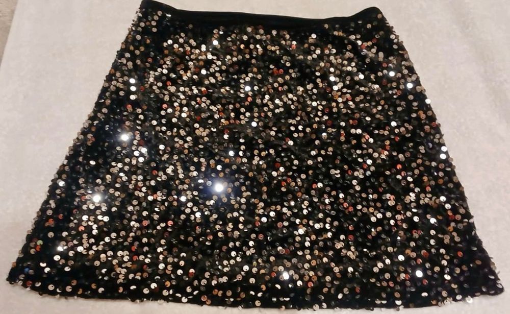 NOWA czarna spódnica mini srebrne cekiny zamek S