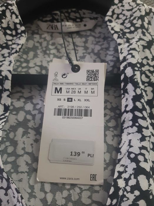 Sukienka "nowa "z Zary rozm.M  krótka, dlugi rękaw.