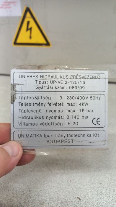 Гідравлічний пресс-контроллер unipress

ГИДРАВЛИЧЕСКИЙ ПРЕСС-КОНТРО