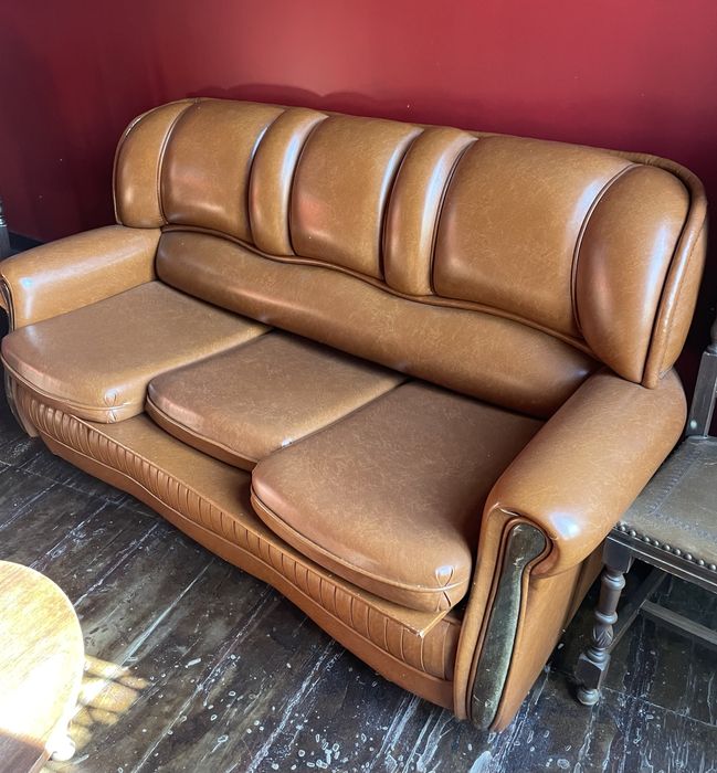 Sofás antigos (Bom estado)