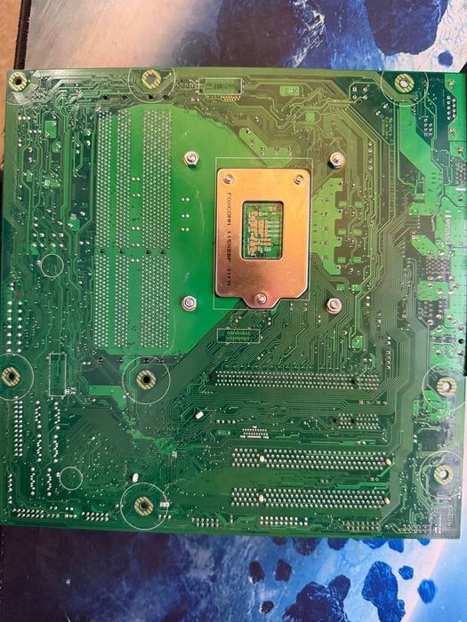 Комплект мат плата, ОЗУ, процесор.