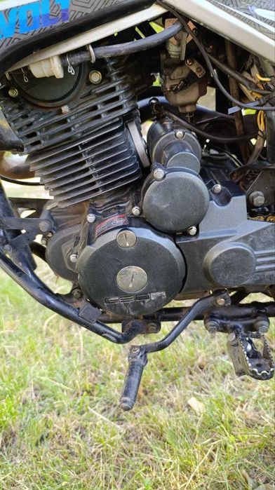 Продаю мотоцикл ендуро-кросс Geon X-Road 250cb PRO