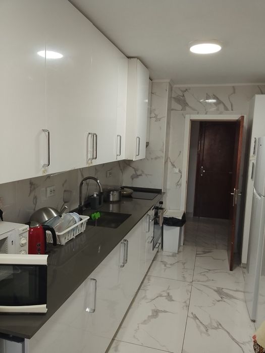 Alugo quarto Santo Antonio dos cavaleiros. Cidade nova