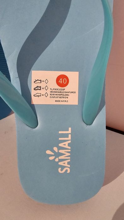 Japonki damskie piankowe rozmiar 40.  Długości stopy 24.8 cm