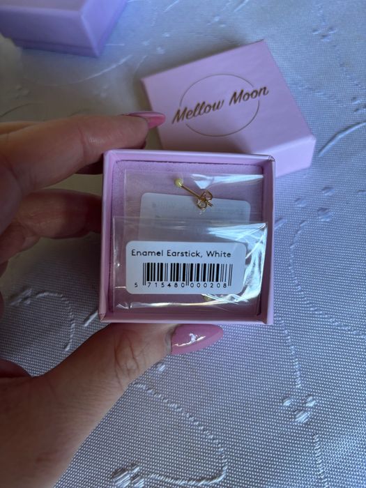 Kolczyki nowe white mellow moon