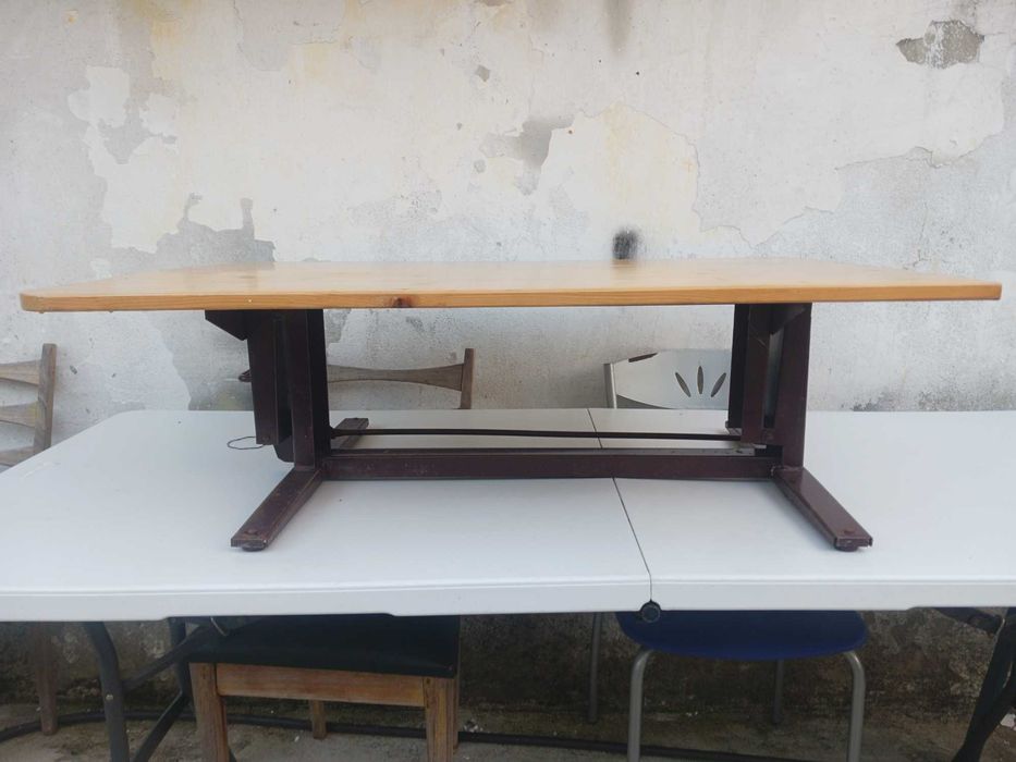 Mesa dobrável caravana