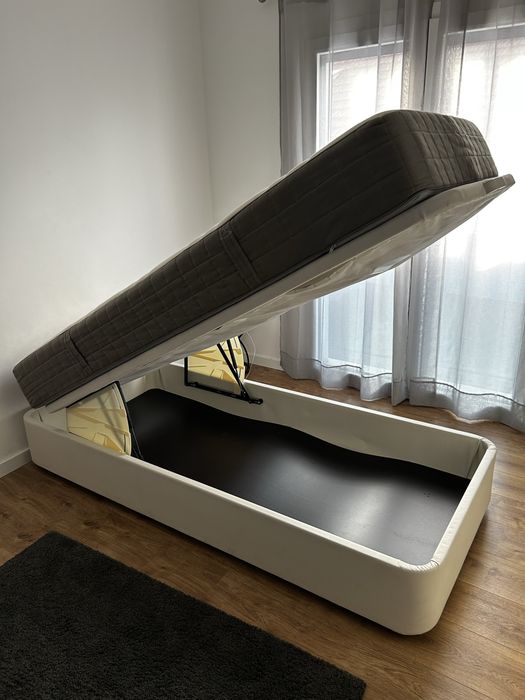 Cama sommier de solteiro