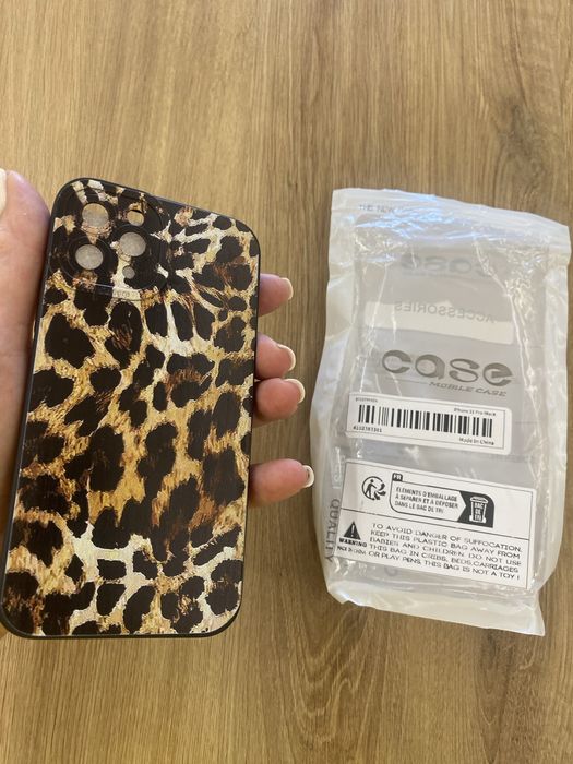 Nowe etui na telefon iphon 11 pro